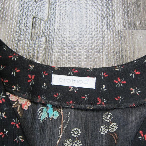 Top - Picture 5 of 10